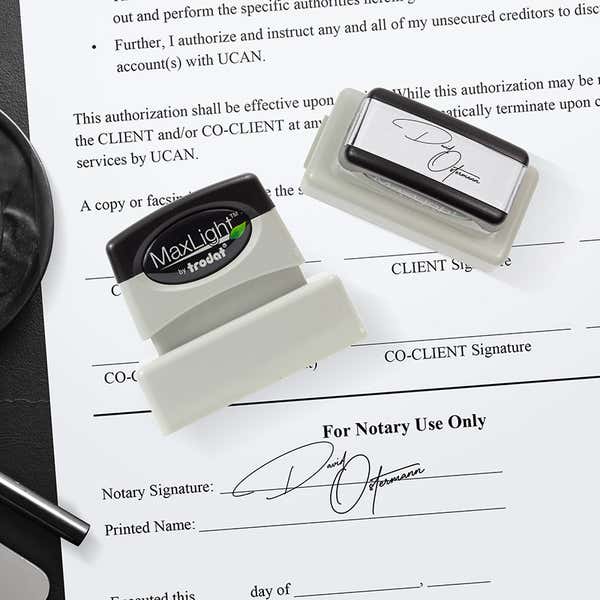 Example Impression on paper of Pre-Inked Signature Stamp Using the MaxLight MAX-115S by Trodat