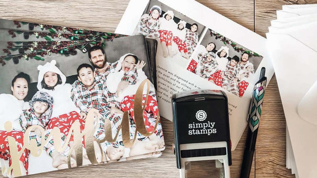 7 Reasons Address Stamps Make a Great Gift for Parents